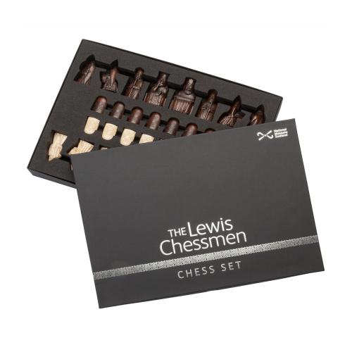 Lewis Chess Set - Official National Museum of Scotland Edition